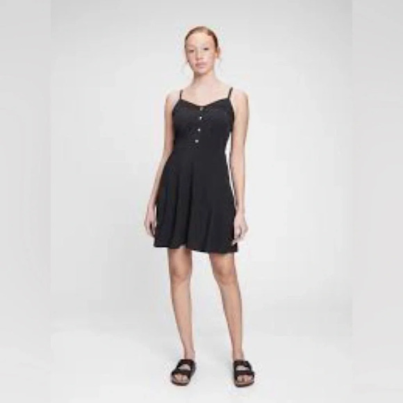 GAP Factory Dresses & Skirts - Gap • Sleeveless Button-Front Dress
